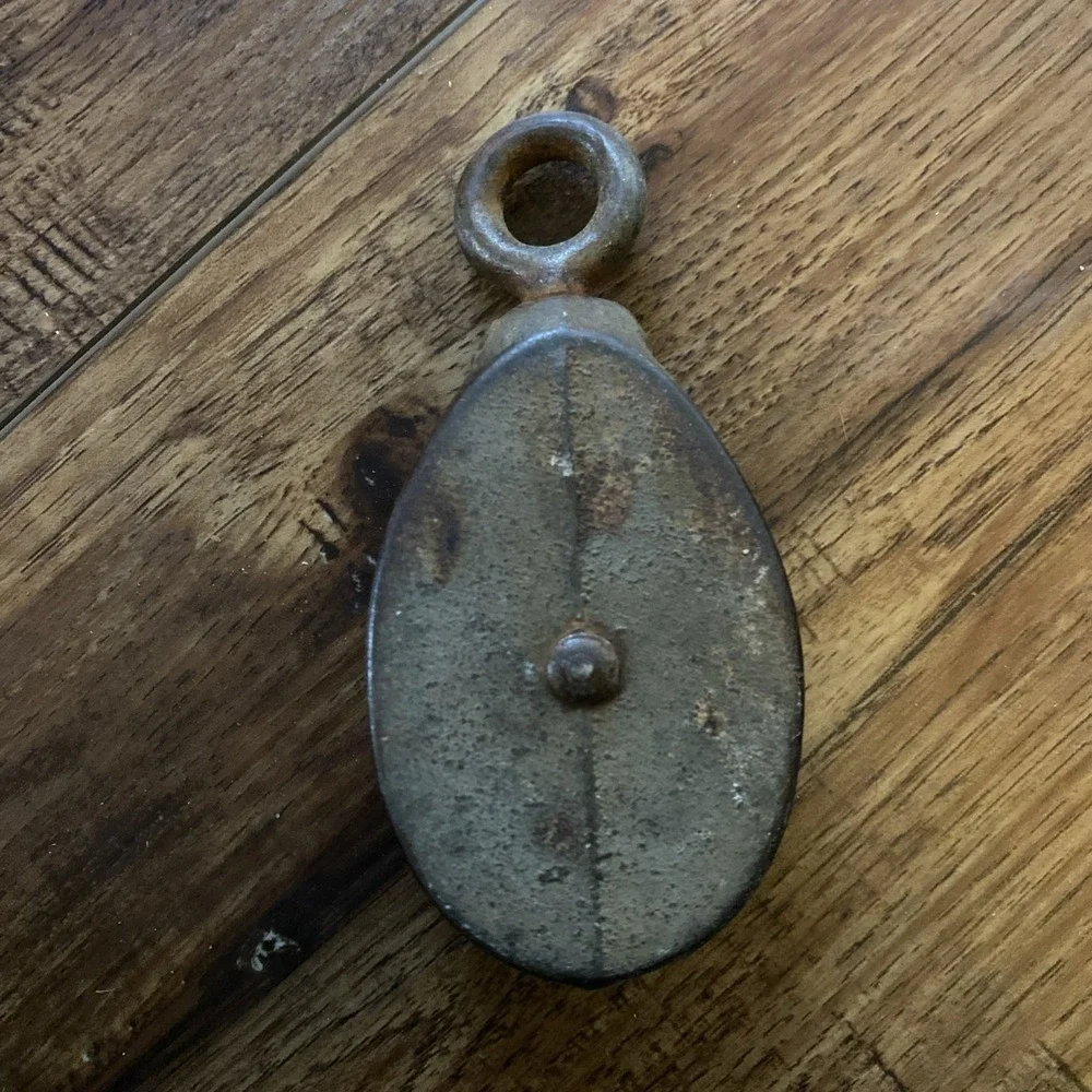 Vintage‎ Metal Barn Pulley w/ Aluminum Roller Wheel.